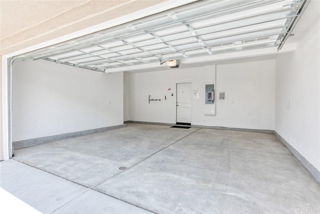 5603 Kate Way Fontana, CA 92336 - Photo 37 of 63