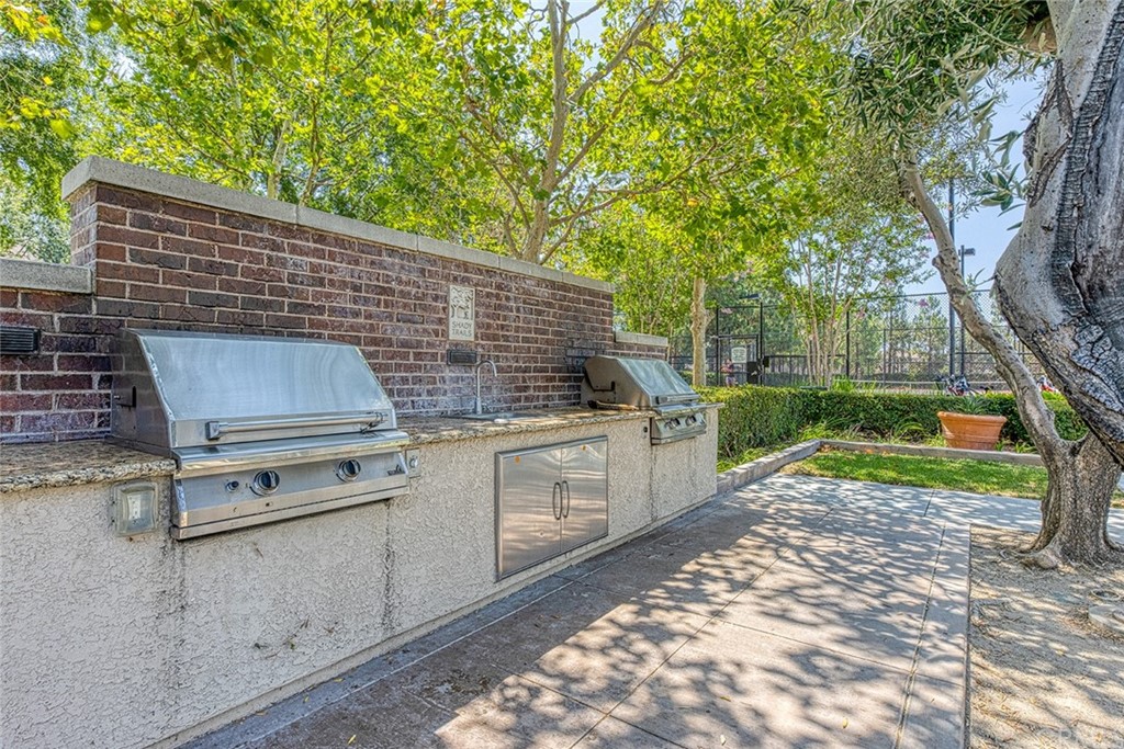 5603 Kate Way Fontana, CA 92336 - Photo 49 of 63