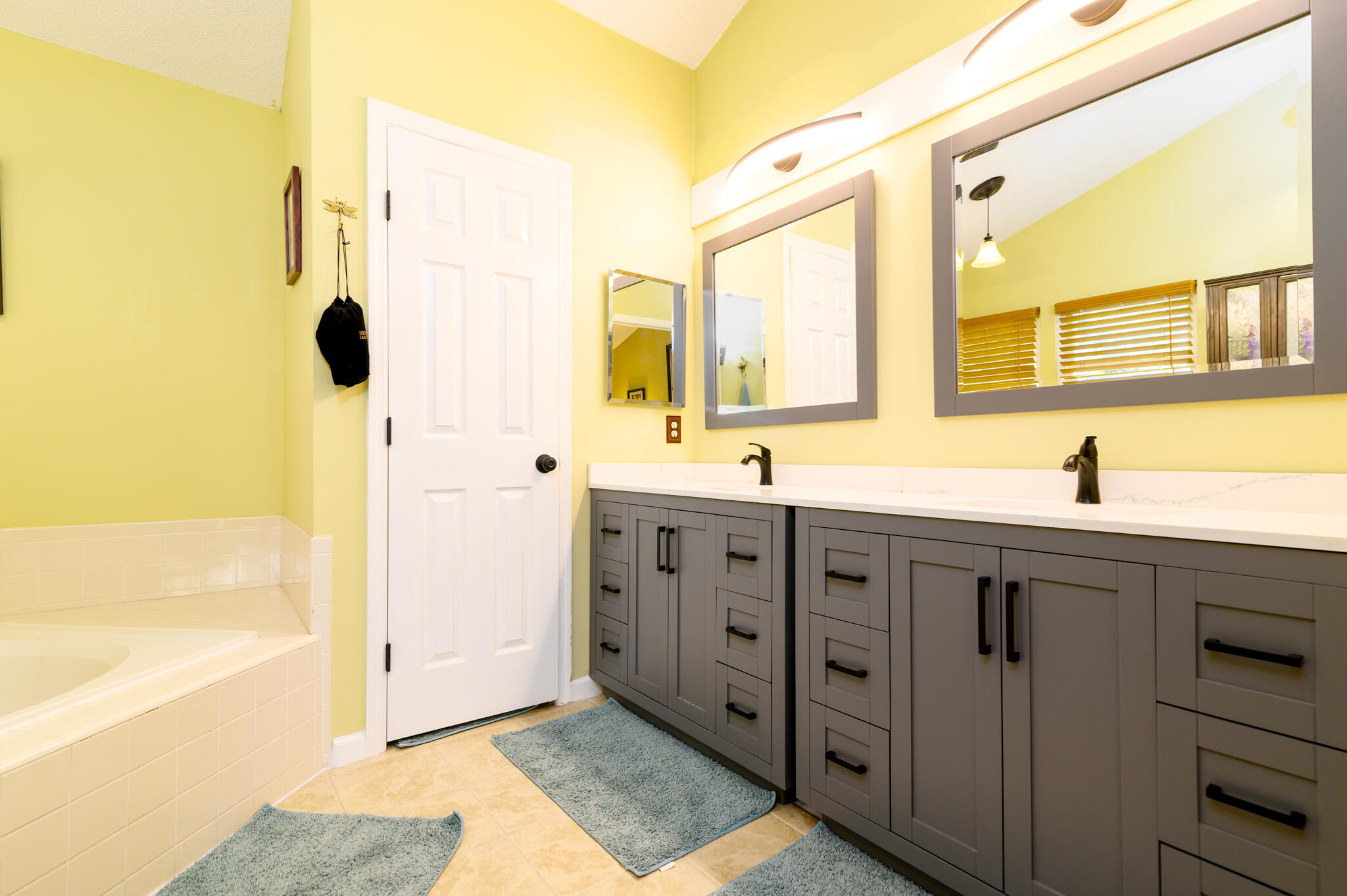 1406 Diamond Boulevard Mount Pleasant, SC 29466 - Photo 29 of 45 1406 Diamond - 19 - CMG