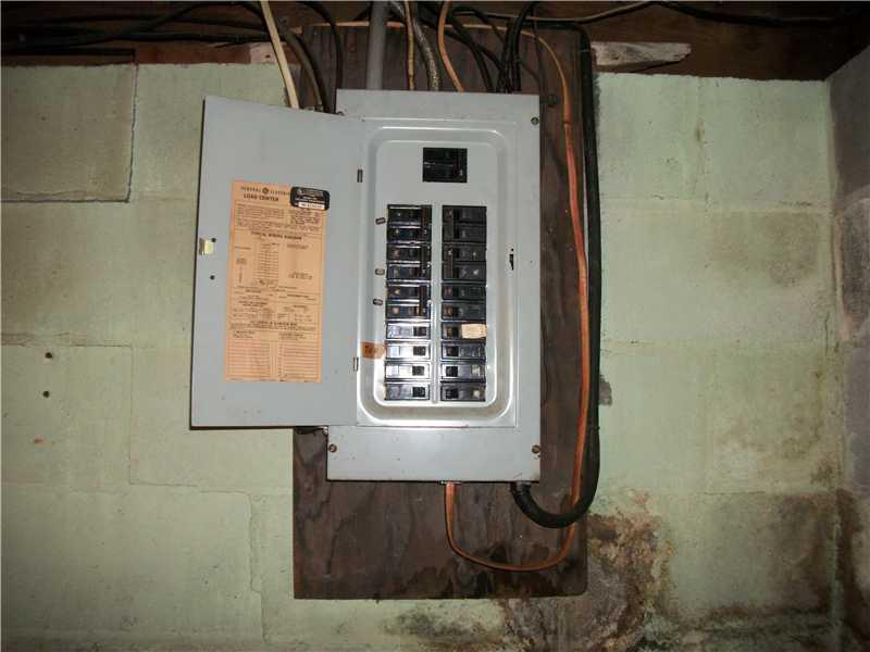 447 Air Shaft Road Rices Landing, PA 15357 - Photo 17 of 20 View. CIRCUIT BREAKER PANEL
