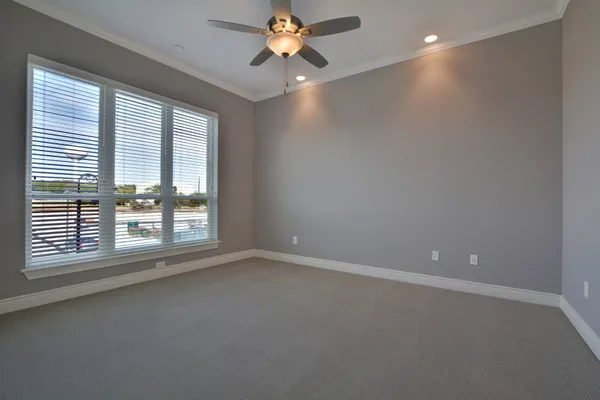 $399,000 | 106 Bella Toscana Avenue, Unit 3208, Lakeway, TX 78734