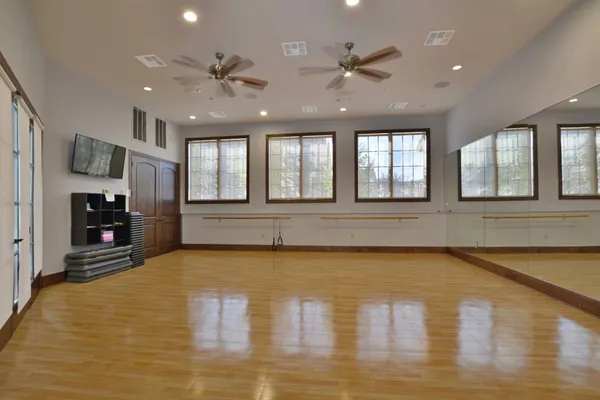 $399,000 | 106 Bella Toscana Avenue, Unit 3208, Lakeway, TX 78734