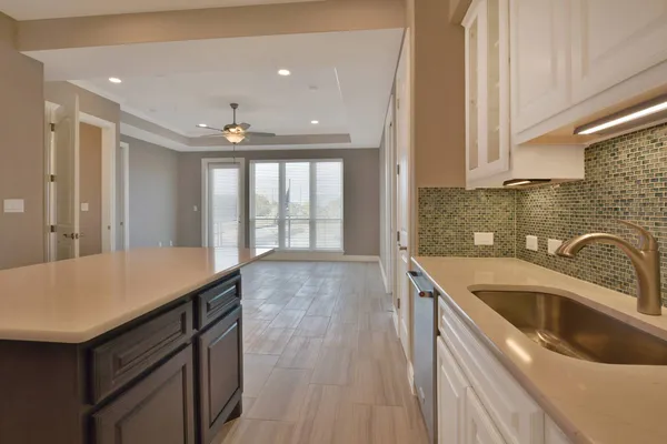$399,000 | 106 Bella Toscana Avenue, Unit 3208, Lakeway, TX 78734