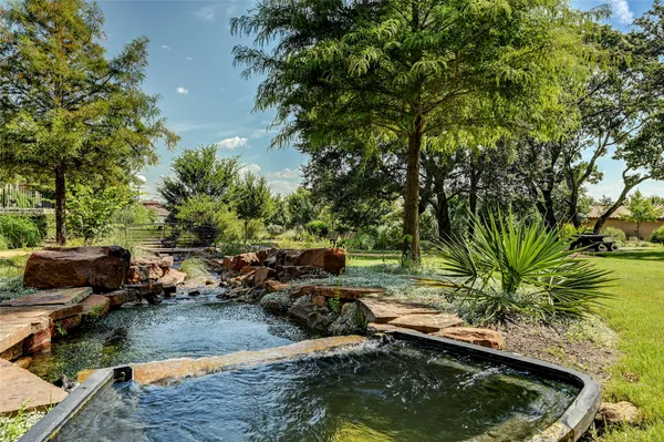 $399,000 | 106 Bella Toscana Avenue, Unit 3208, Lakeway, TX 78734