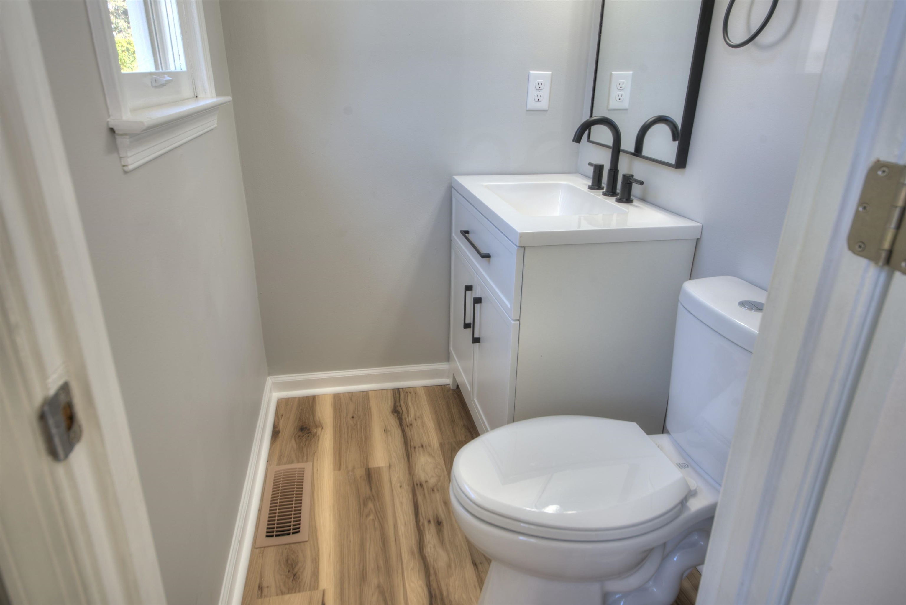 722 Georgia Avenue Waynesboro, VA 22980 - Photo 11 of 42