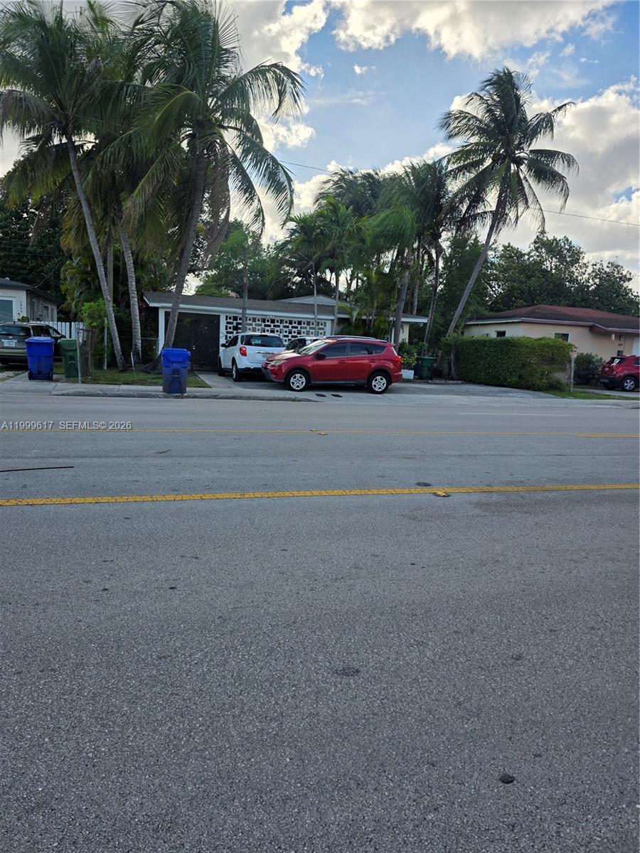 2832 Southwest 37th Avenue, Unit 2834 Miami, FL 33133 - Photo 1 of 50