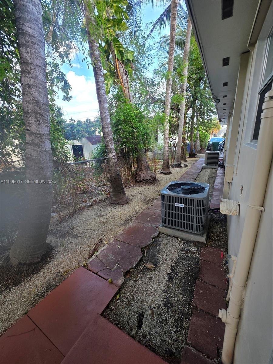 2832 Southwest 37th Avenue, Unit 2834 Miami, FL 33133 - Photo 33 of 50