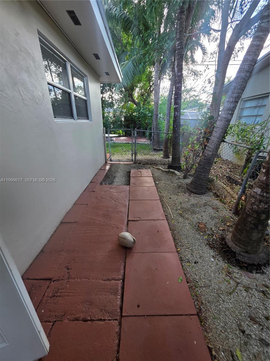 2832 Southwest 37th Avenue, Unit 2834 Miami, FL 33133 - Photo 34 of 50