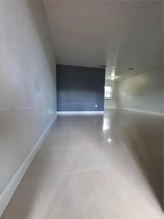 $2,490 | 2832 Southwest 37th Avenue, Unit 2834, Miami, FL 33133