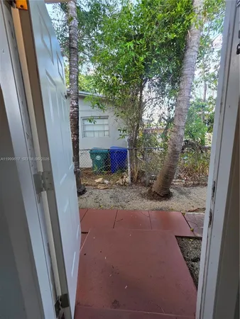 $2,490 | 2832 Southwest 37th Avenue, Unit 2834, Miami, FL 33133