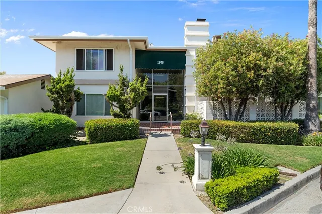 $495,000 | 1349 Shadow Lane, Unit 217 (H), Fullerton, CA 92831