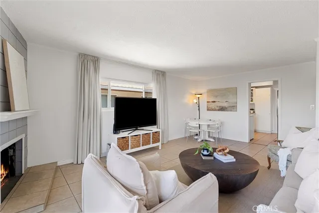 $495,000 | 1349 Shadow Lane, Unit 217 (H), Fullerton, CA 92831