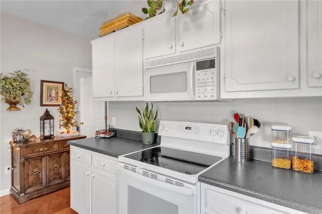 $239,900 | 208 River Oaks Circle, Piedmont, SC 29673