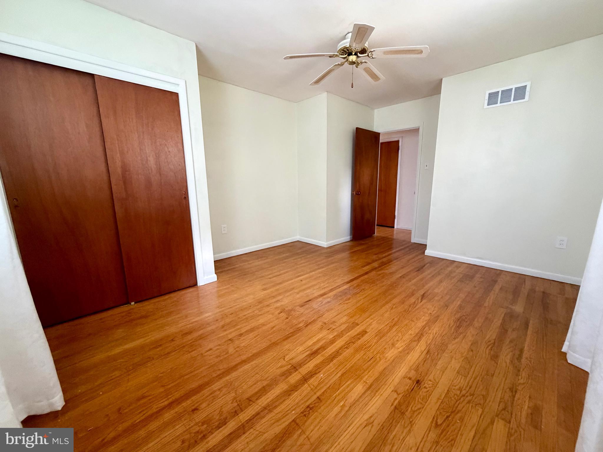 1258 Tulip Road Warminster, PA 18974 - Photo 9 of 22 Main Bedroom w/large closet