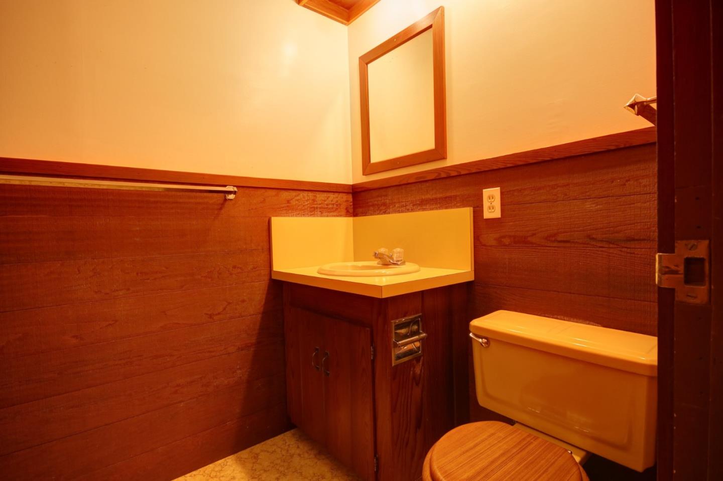 410 Bardin Road Salinas, CA 93905 - Photo 21 of 40