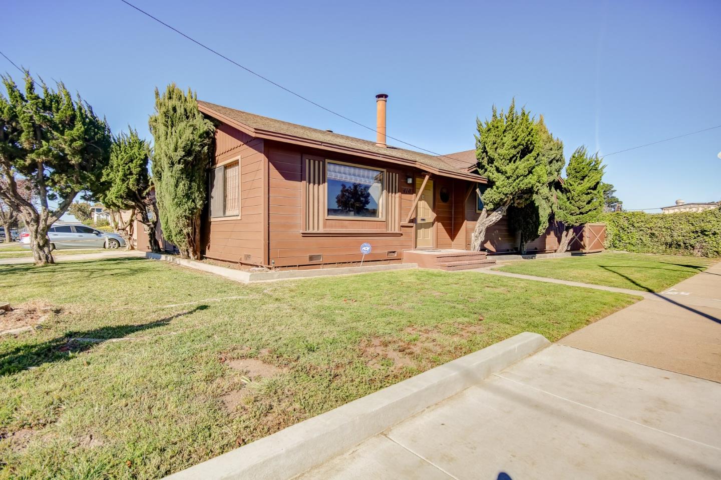 410 Bardin Road Salinas, CA 93905 - Photo 38 of 40 a view of a backyard with a garden