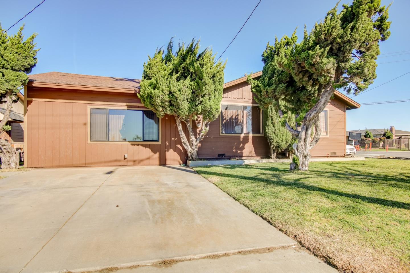 410 Bardin Road Salinas, CA 93905 - Photo 9 of 40 a front view of a house with a yard