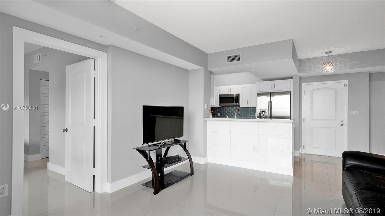 7355 Southwest 89th Street, Unit 511N Miami, FL 33156 - Photo 5 of 42