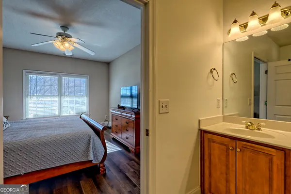 $625,000 | 1688 Lakeview Drive, Unit 1D, Young Harris, GA 30582