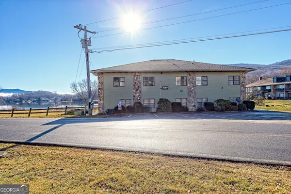 $625,000 | 1688 Lakeview Drive, Unit 1D, Young Harris, GA 30582