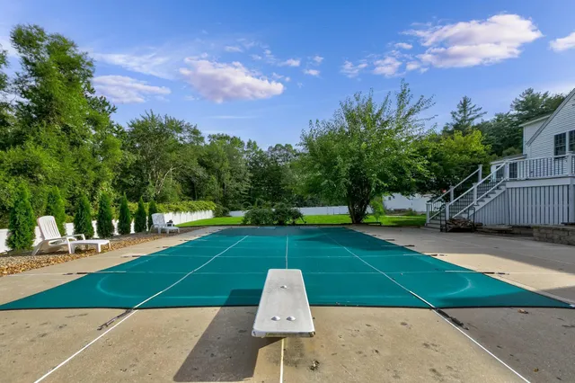 $775,000 | 333 Main Street, Plaistow, NH 03865