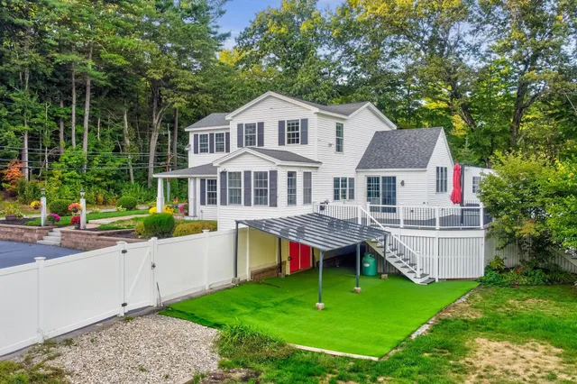 $775,000 | 333 Main Street, Plaistow, NH 03865