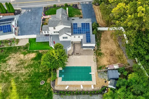 $775,000 | 333 Main Street, Plaistow, NH 03865