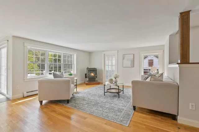 $775,000 | 333 Main Street, Plaistow, NH 03865