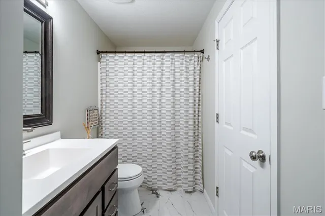 $445,000 | 1821 Deer Run Trail, Pacific, MO 63069