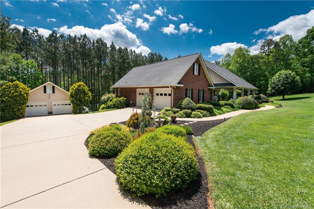 146 Pumkin Patch Road Rutherfordton, NC 28139 - Photo 5 of 48 a front view of a house with garden