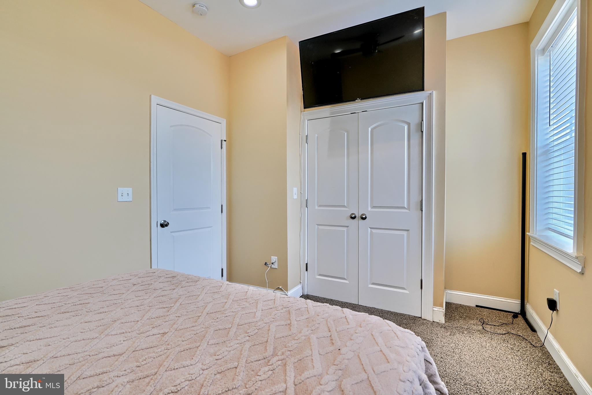 2623 East Biddle Street Baltimore, MD 21213 - Photo 16 of 39