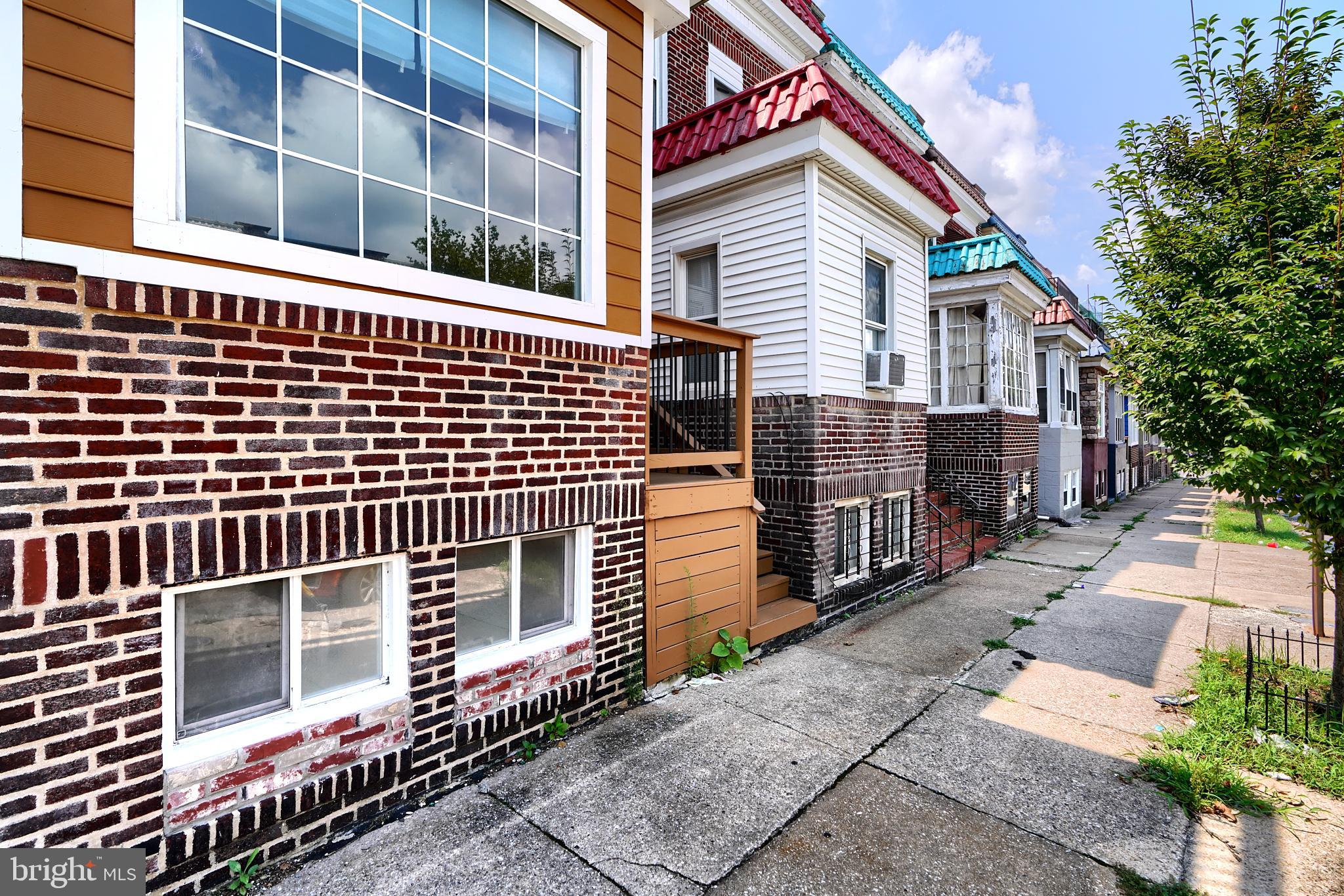 2623 East Biddle Street Baltimore, MD 21213 - Photo 2 of 39