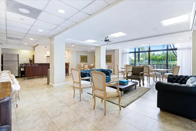 $1,200,000 | 2451 Brickell Avenue, Unit 17D, Miami, FL 33129