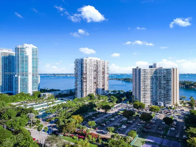 $1,200,000 | 2451 Brickell Avenue, Unit 17D, Miami, FL 33129