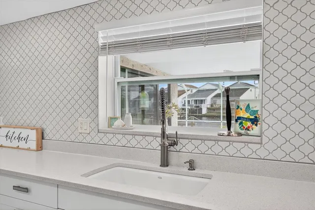 $3,500 | 5312 Flora Avenue, Holiday, FL 34690