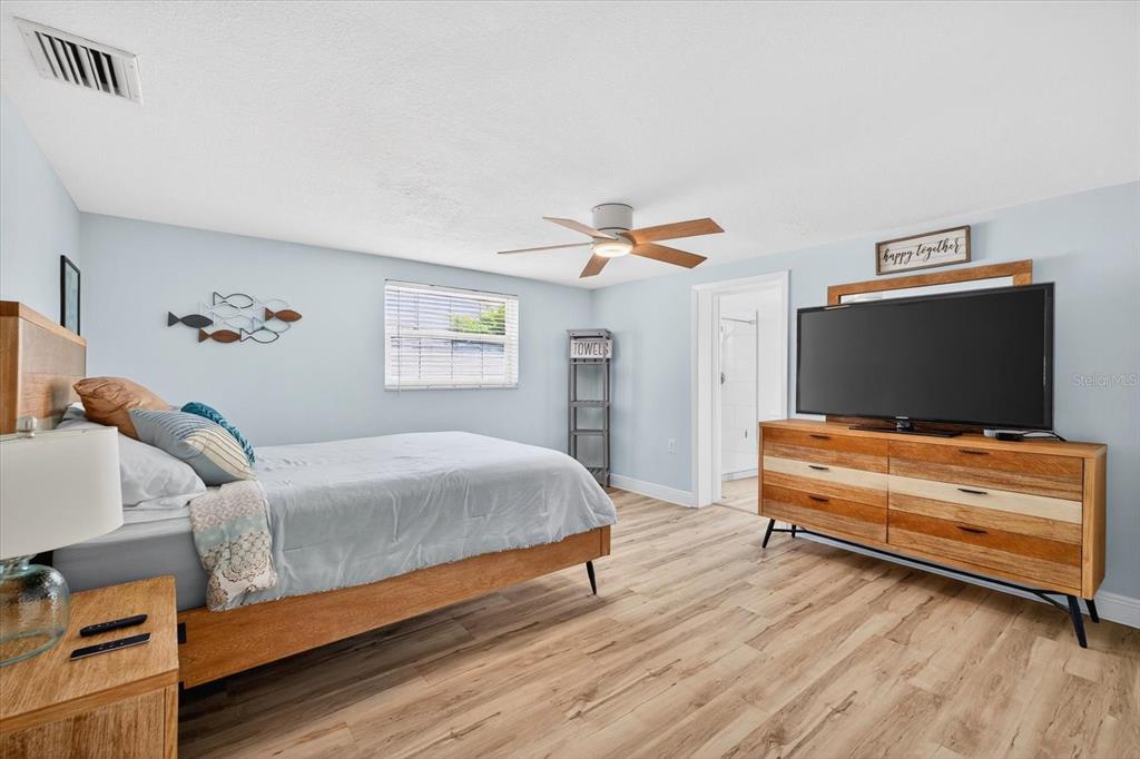 5312 Flora Avenue Holiday, FL 34690 - Photo 22 of 60