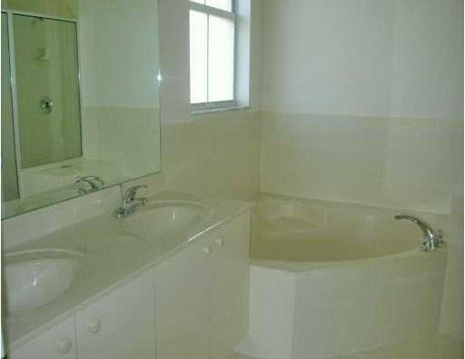 16668 Southwest 54th Street Miami, FL 33185 - Photo 10 of 13 Photo 10