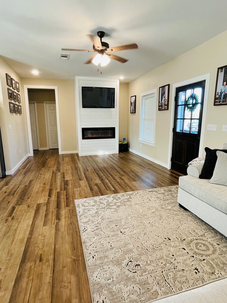 280 Ridgecrest Parkway Eastpoint, FL 32328 - Photo 9 of 28 Gallery Image 9