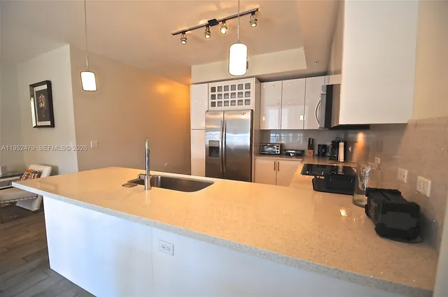 $4,500 | 999 Southwest 1st Avenue, Unit 2802, Miami, FL 33130