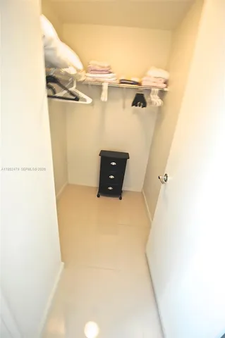 $4,500 | 999 Southwest 1st Avenue, Unit 2802, Miami, FL 33130