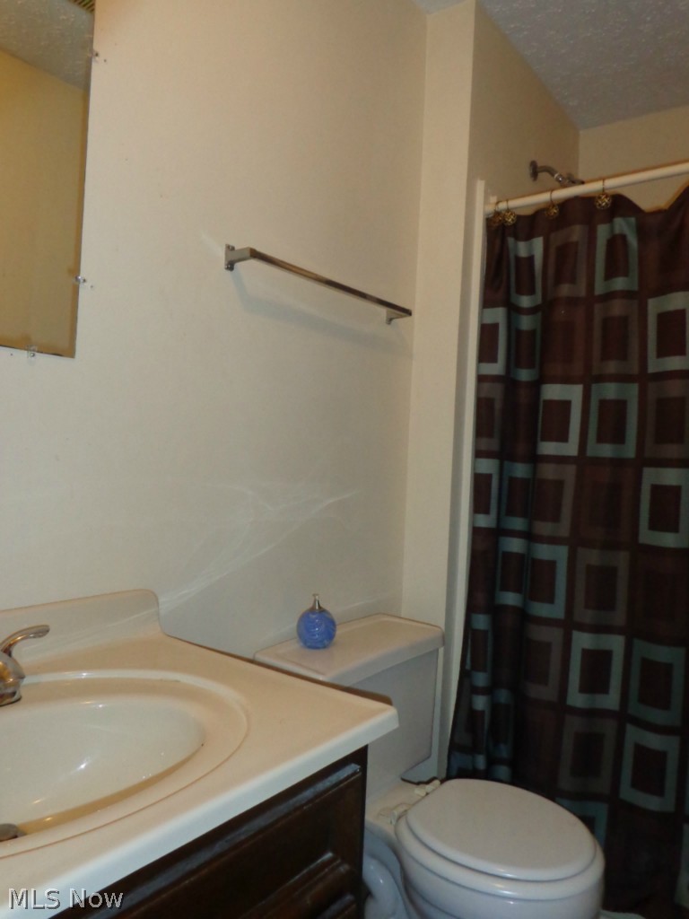3103 Clearview Road Ravenna, OH 44266 - Photo 7 of 8 Gallery Image 7