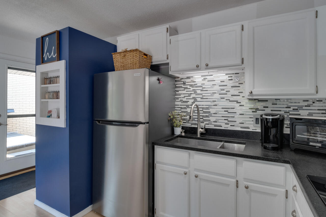 4150 Ridge Road, Unit 18 Stevensville, MI 49127 - Photo 15 of 33 4150 Ridge Rd Unit 18-7