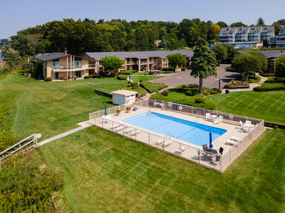 4150 Ridge Road, Unit 18 Stevensville, MI 49127 - Photo 24 of 33 4150 Ridge Rd Unit 18-20