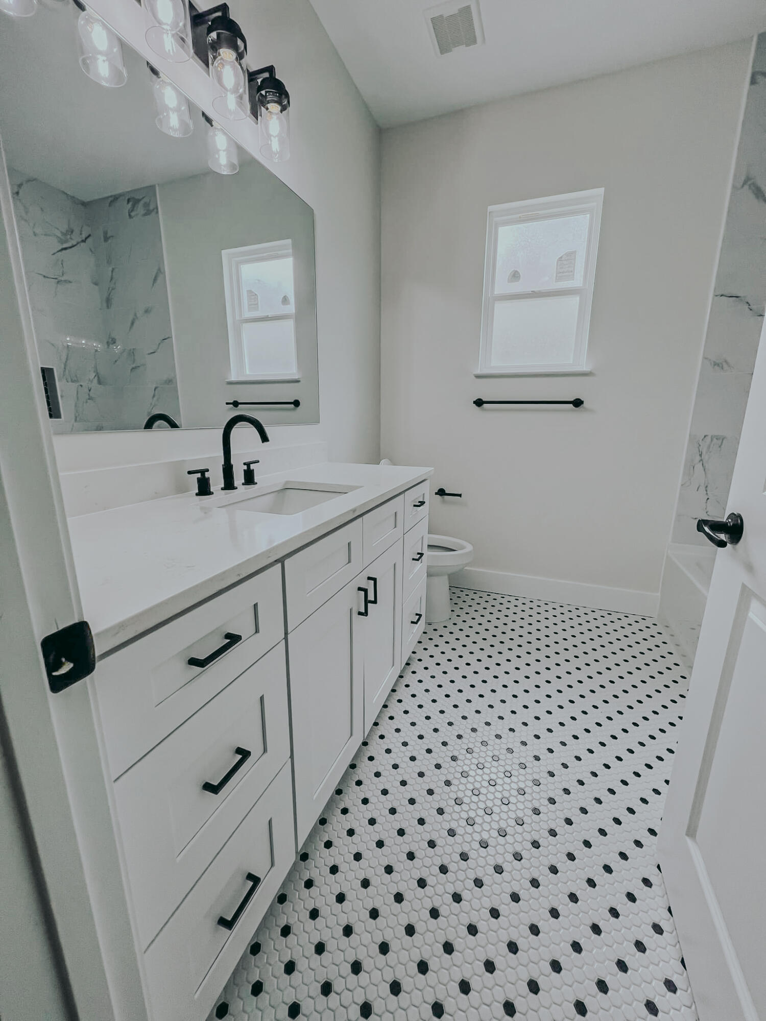 192 Caswell Branch Road Freeport, FL 32439 - Photo 14 of 21 bathroom vanity