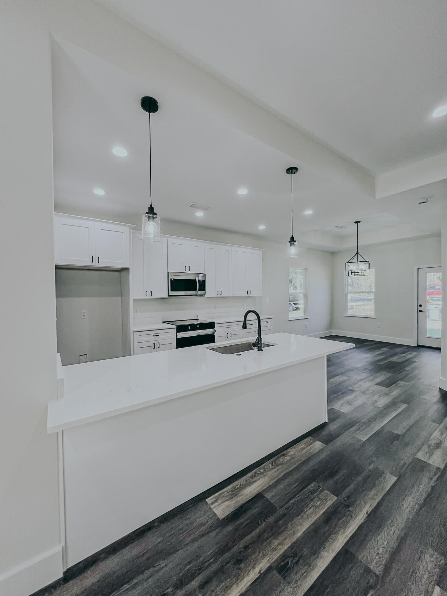 192 Caswell Branch Road Freeport, FL 32439 - Photo 4 of 21 island