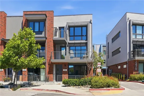 $949,000 | 2460 Victoria, Unit 104, San Luis Obispo, CA 93401