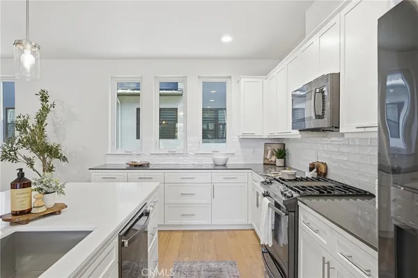 $949,000 | 2460 Victoria, Unit 104, San Luis Obispo, CA 93401