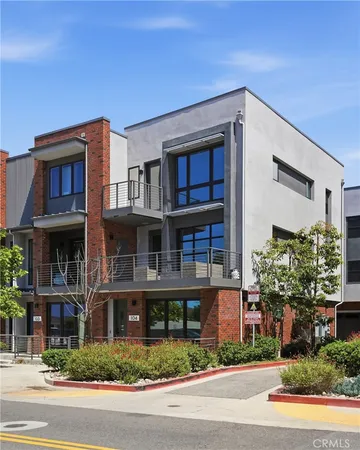 $949,000 | 2460 Victoria, Unit 104, San Luis Obispo, CA 93401