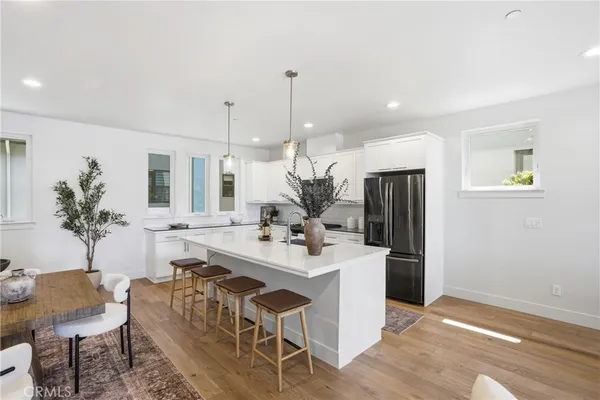 $949,000 | 2460 Victoria, Unit 104, San Luis Obispo, CA 93401