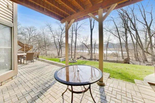 $1,074,900 | 207 Lions Court, Lake Zurich, IL 60047